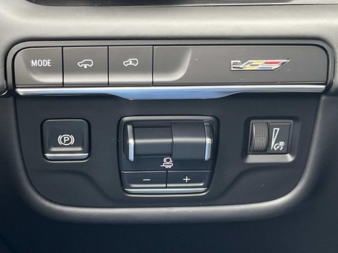 Used 2024 Cadillac Escalade V AWD/4WD image 40
