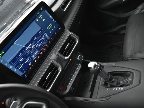 Used 2024 Ford Mustang GT Premium image 27