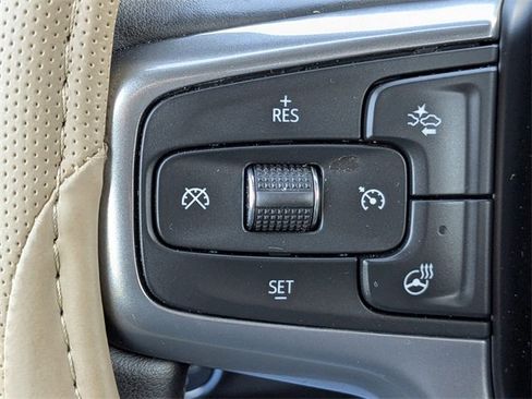 Used 2025 Chevrolet Silverado 2500 LT w/ Safety Package image 22