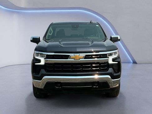 Used 2024 Chevrolet Silverado 1500 LT AWD/4WD image 8
