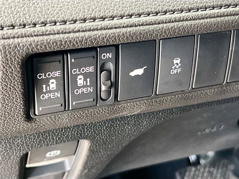 New 2026 Honda Odyssey EX-L image 18