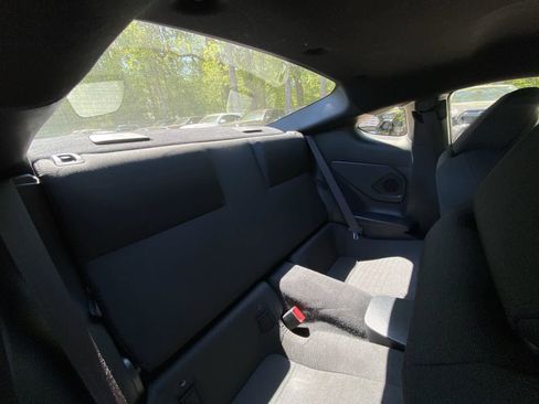 Used 2023 Toyota GR86 RWD image 26