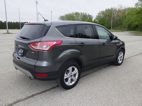Used 2016 Ford Escape SE FWD image 5