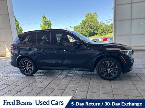 Used 2023 BMW X5 xDrive40i w/ M Sport Package AWD/4WD image 2