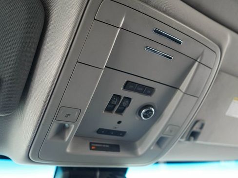 Used 2019 Chevrolet Suburban LT AWD/4WD image 11