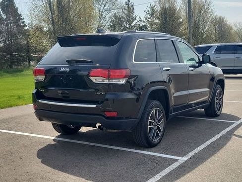 Used 2022 Jeep Grand Cherokee Limited AWD/4WD image 3