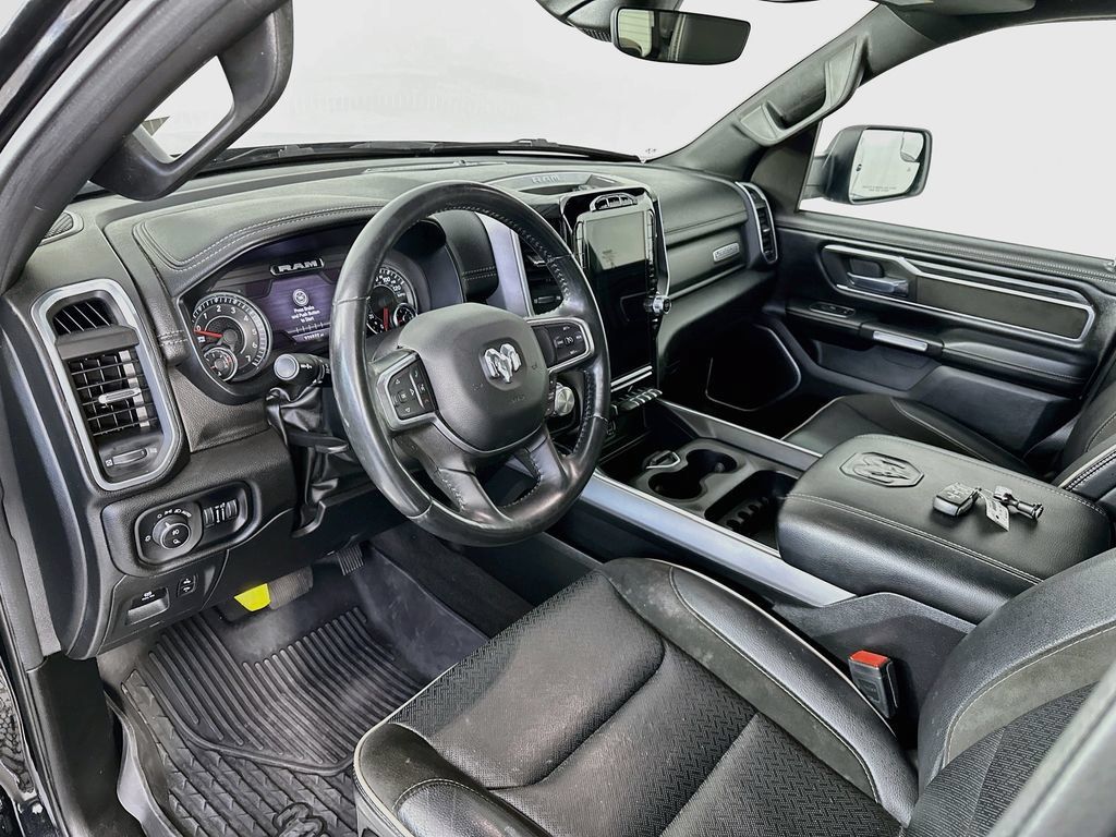 Used 2023 RAM 1500 Laramie AWD/4WD image 30