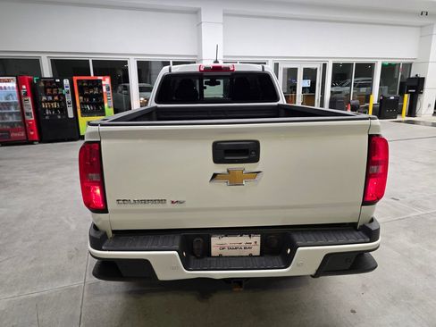 Used 2019 Chevrolet Colorado Z71 AWD/4WD image 5