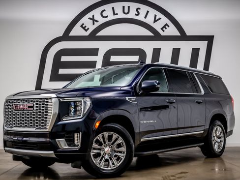 Used 2023 GMC Yukon XL Denali w/ Advanced Technology Package AWD/4WD image 1
