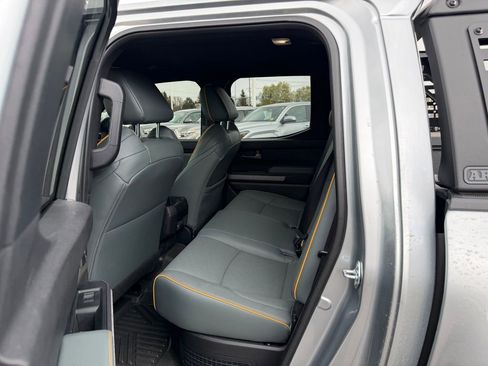 Used 2025 Toyota Tacoma 4x4 Double Cab Hybrid image 4