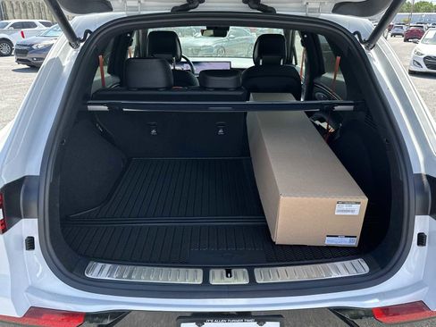 New 2026 Genesis GV70 2.5T Sport Prestige image 23