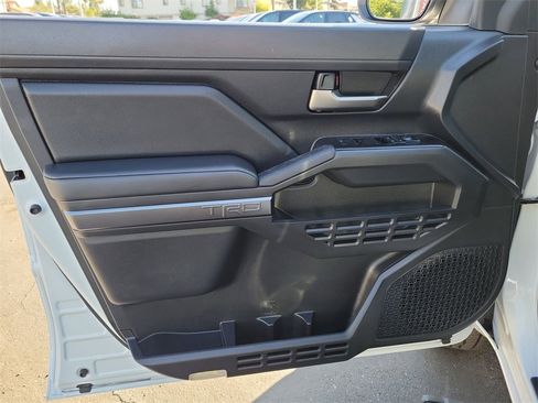 Used 2025 Toyota Tacoma TRD Off-Road w/ TRD Off Road Upgrade Package image 23