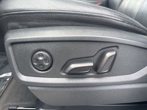 Used 2019 Audi Q5 2.0T Premium Plus image 15