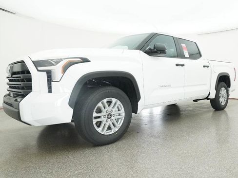 New 2026 Toyota Tundra SR5 RWD image 20