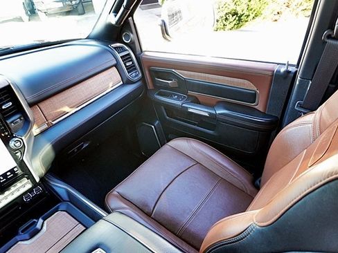 Used 2022 RAM 3500 Limited image 27