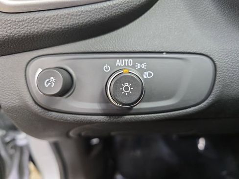 Used 2022 Chevrolet Trax LS w/ Tint and Cruise Package image 26