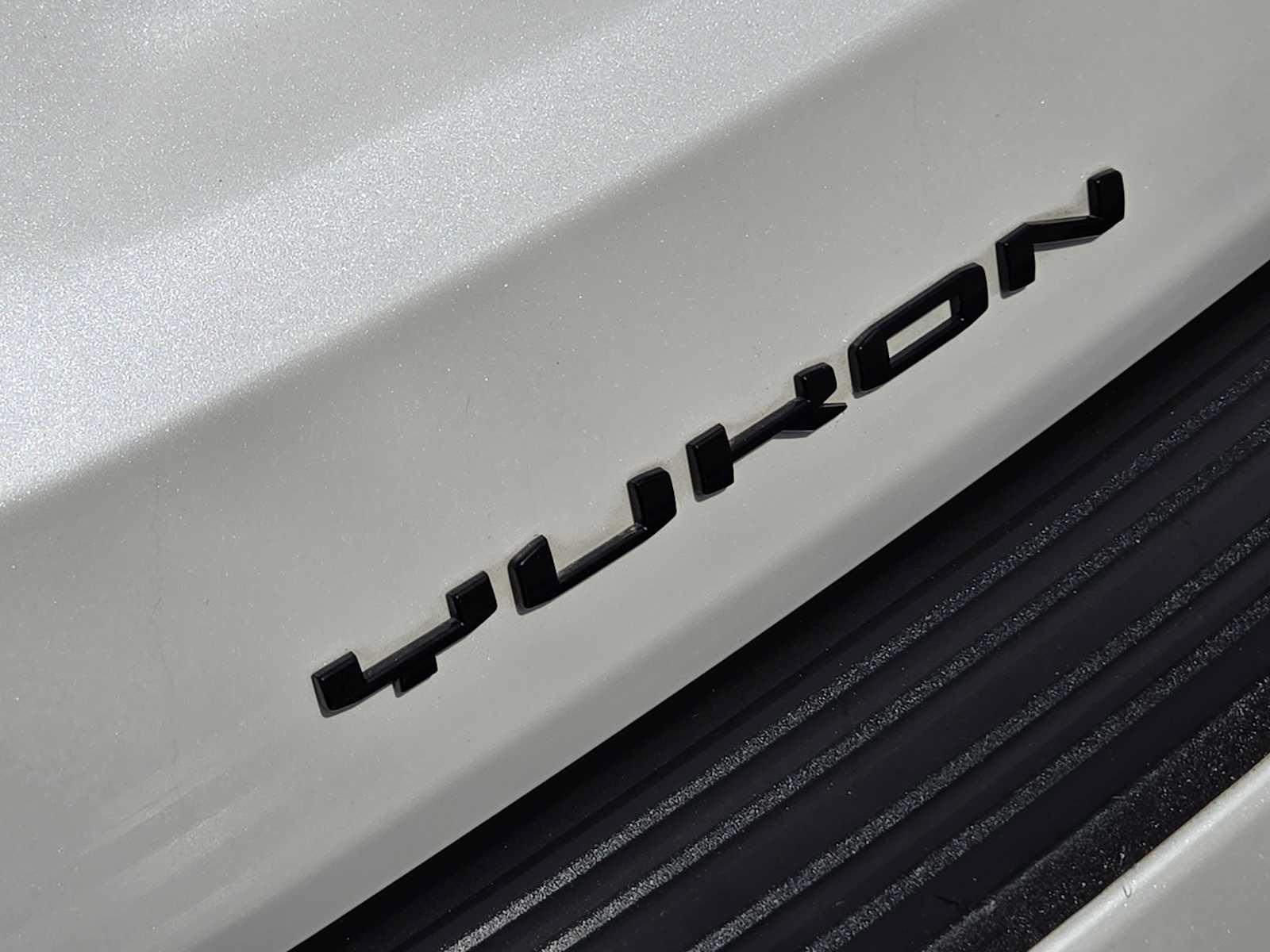 Certified 2023 GMC Yukon Denali Ultimate AWD/4WD image 12