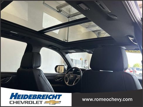 Used 2023 Chevrolet Tahoe High Country w/ Premium Package AWD/4WD image 32