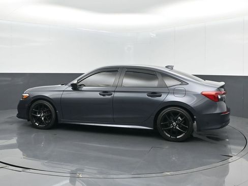 Used 2024 Honda Civic Sport image 4
