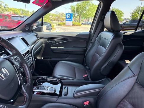 Used 2023 Honda Ridgeline Black Edition image 14