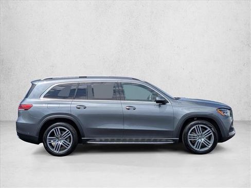 Used 2020 Mercedes-Benz GLS 450 4MATIC image 4
