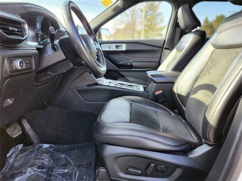 Certified 2022 Ford Explorer ST-Line image 20