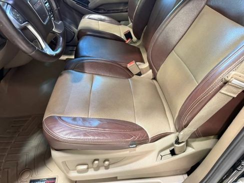 Used 2016 GMC Yukon SLE w/ Convenience Package image 21