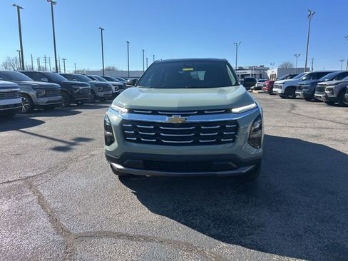 New 2026 Chevrolet Equinox LT FWD image 8