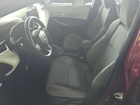 Used 2023 Toyota Corolla SE FWD image 5