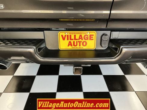 Used 2020 RAM 1500 Laramie w/ Sport Appearance Package AWD/4WD image 32