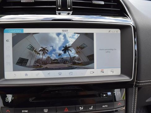Used 2019 Jaguar F-PACE R-Sport AWD/4WD image 63