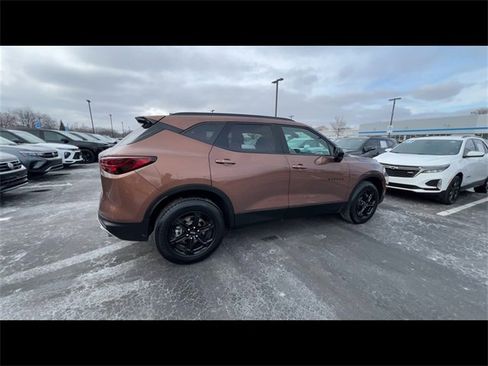 Certified 2023 Chevrolet Blazer LT w/ Midnight/Sport Edition image 8