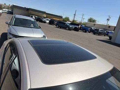 Used 2024 Volvo S60 B5 Core FWD image 10