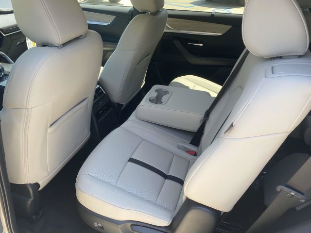 Certified 2025 MAZDA CX-90 3.3 Turbo w/ Preferred Package AWD/4WD image 5