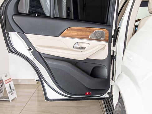 Used 2022 Mercedes-Benz GLE 450 4MATIC w/ Revised AMG Line Exterior image 34