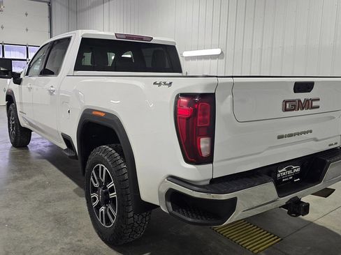 Used 2021 GMC Sierra 2500 SLE w/ SLE Convenience Package image 6