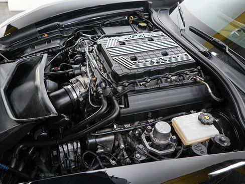 Used 2019 Chevrolet Corvette Z06 RWD image 27