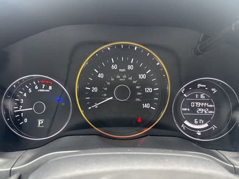 Used 2020 Honda HR-V Sport image 25
