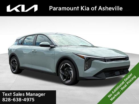 New 2026 Kia K4 EX FWD image 1