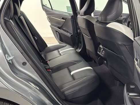 New 2026 Toyota Camry SE image 17