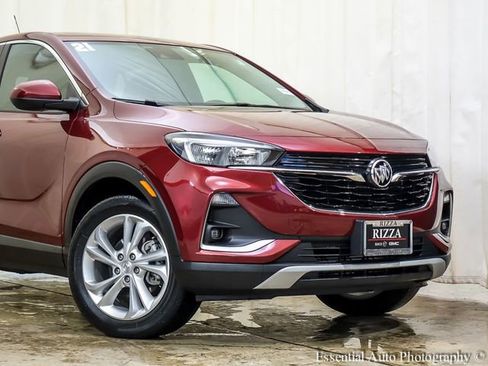 Used 2023 Buick Encore GX Preferred w/ Cold Weather Comfort Package FWD image 6