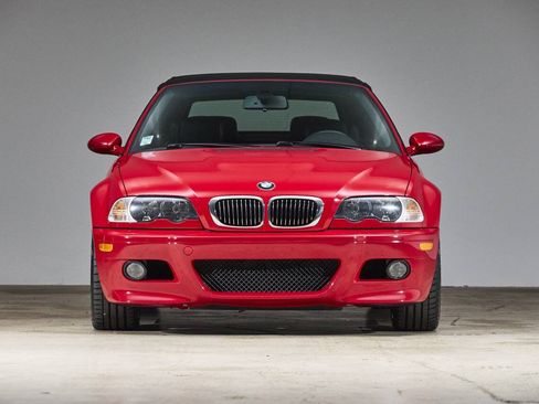 Used 2005 BMW M3 Convertible RWD image 2