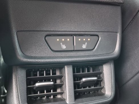 Used 2025 Chevrolet Equinox RS w/ Convenience Package III image 9