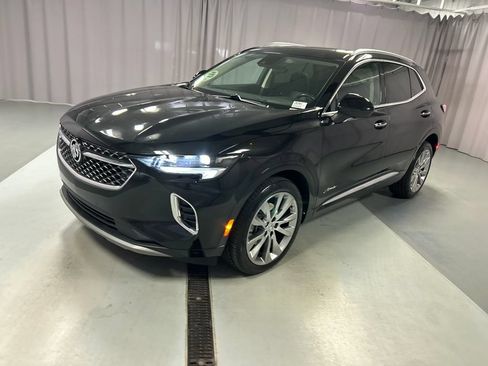 Used 2023 Buick Envision Avenir FWD image 3