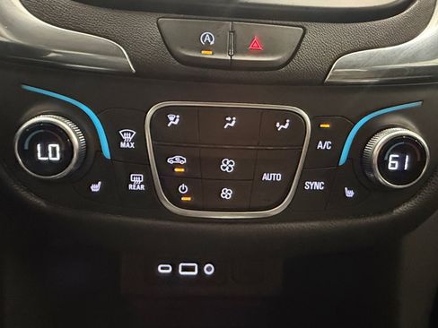 Used 2024 Chevrolet Equinox LT FWD image 18