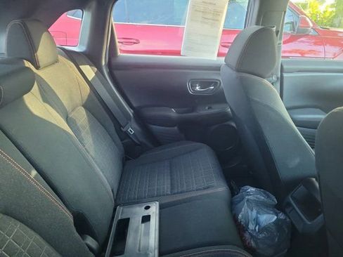 Used 2023 Honda HR-V Sport image 4