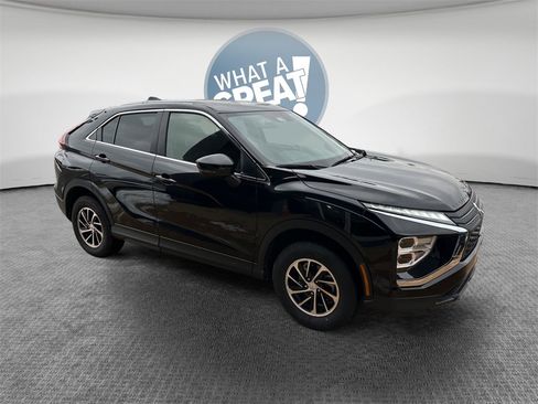 Used 2025 Mitsubishi Eclipse Cross ES image 1