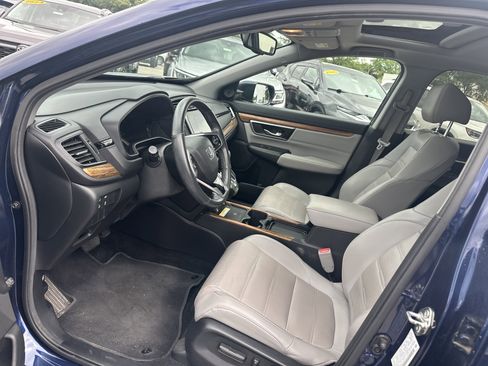 Used 2020 Honda CR-V Touring image 14