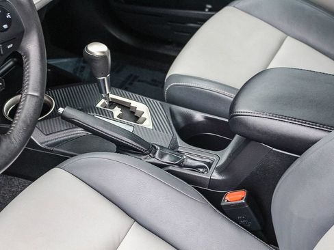 Used 2013 Toyota RAV4 Limited FWD image 21
