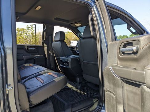 Used 2021 GMC Sierra 1500 AT4 image 44